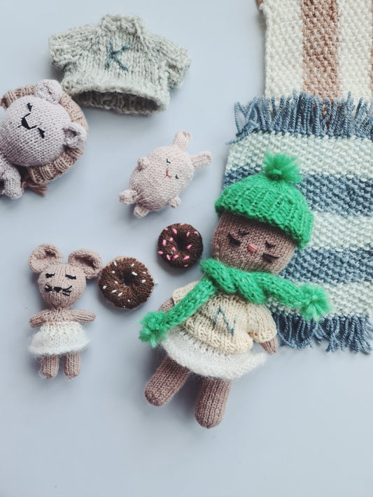 Knitted Accessories - english booklet