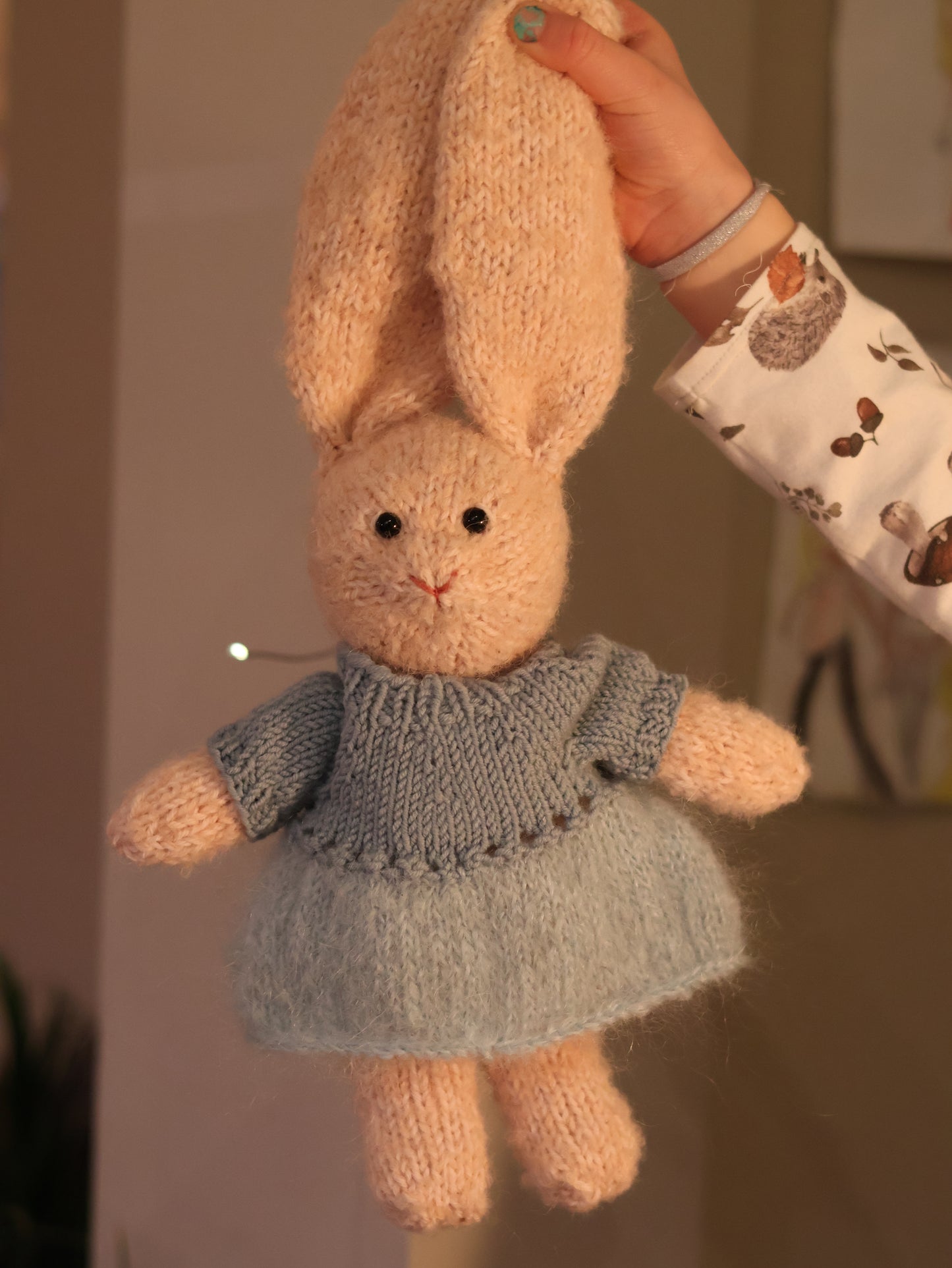 Klara the Bunny - english pattern