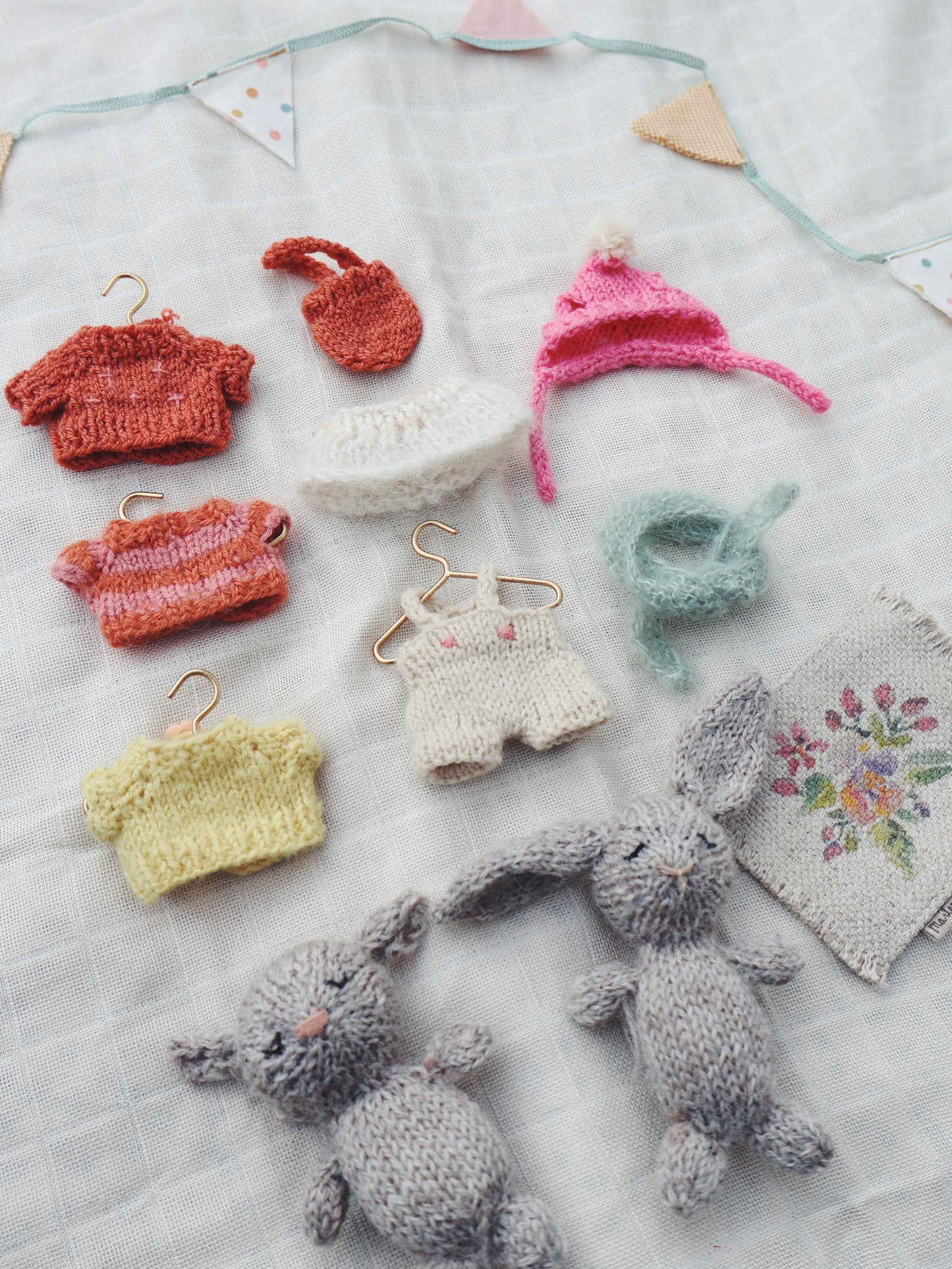 Berit and Mildrid's Accessories Booklet - ENGLISH PATTERN